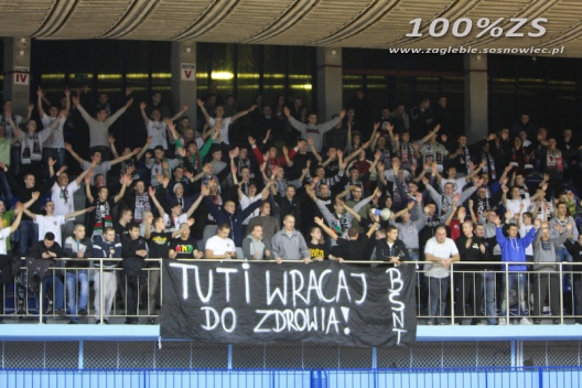 Wideo z meczu koszykówki