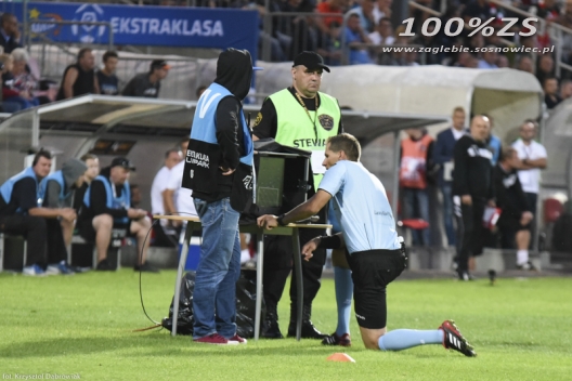 Tomasz Kwiatkowski sędzią meczu w Kielcach