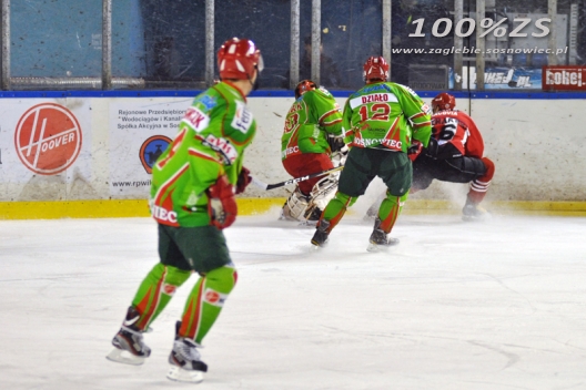 Hokeiści wygrali z Cracovią