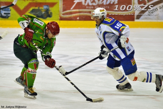 Hokeiści przegrali z Unią