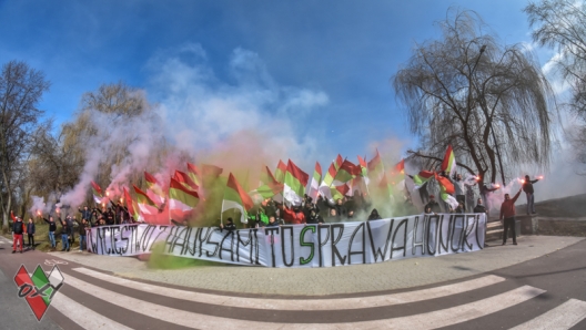 Zdjęcia z wyjazdu piłkarzy do Tychów