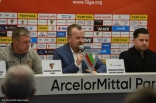 Konferencja prasowa z Rafałem Collinsem