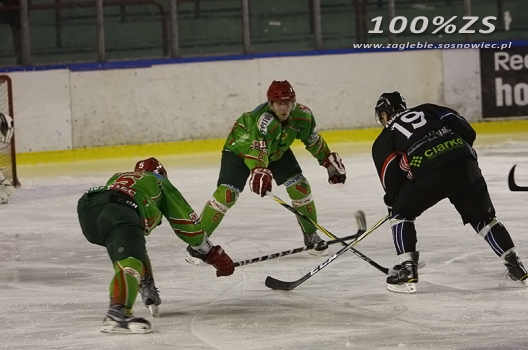Porażka hokeistów w Sanoku
