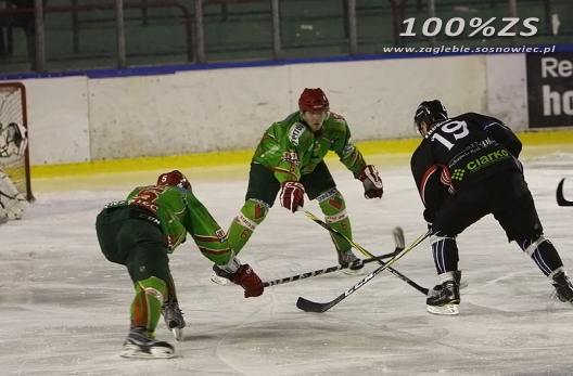 Hokej: Zagłębie przegrało w Sanoku