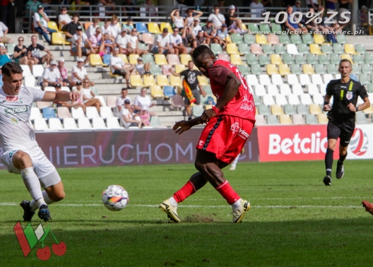 Emmanuel Agbor - trzeci zagraniczny debiutant z bramką