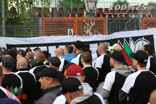 Galeria zdjęć z meczu w Niepołomicach